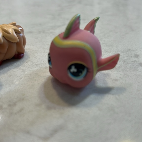 LPS Littlest Pet Shop #752 Hermit crab #753 Guinea pig #755 Fish - Picture 4 of 7